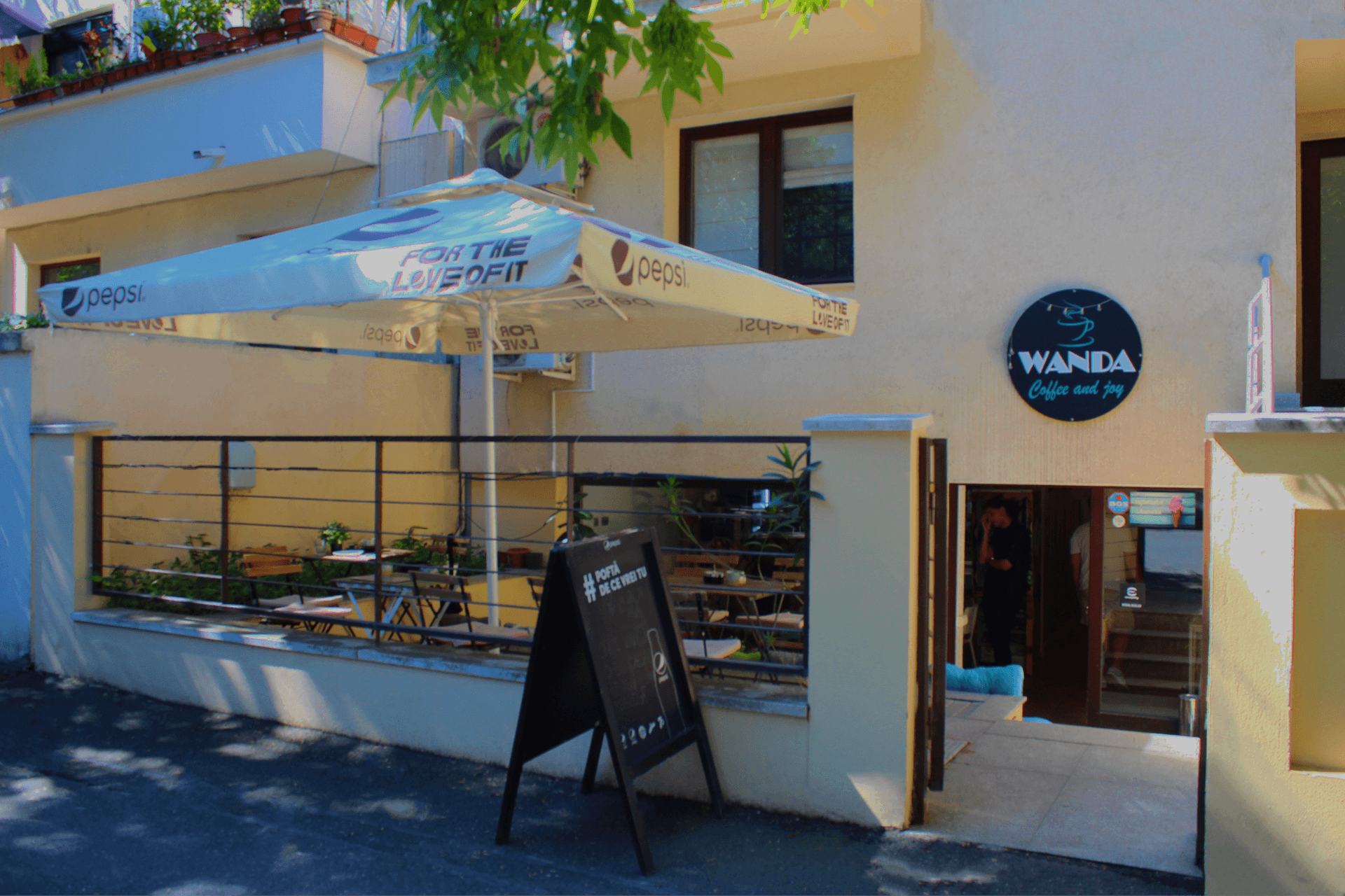 Poza cafenea